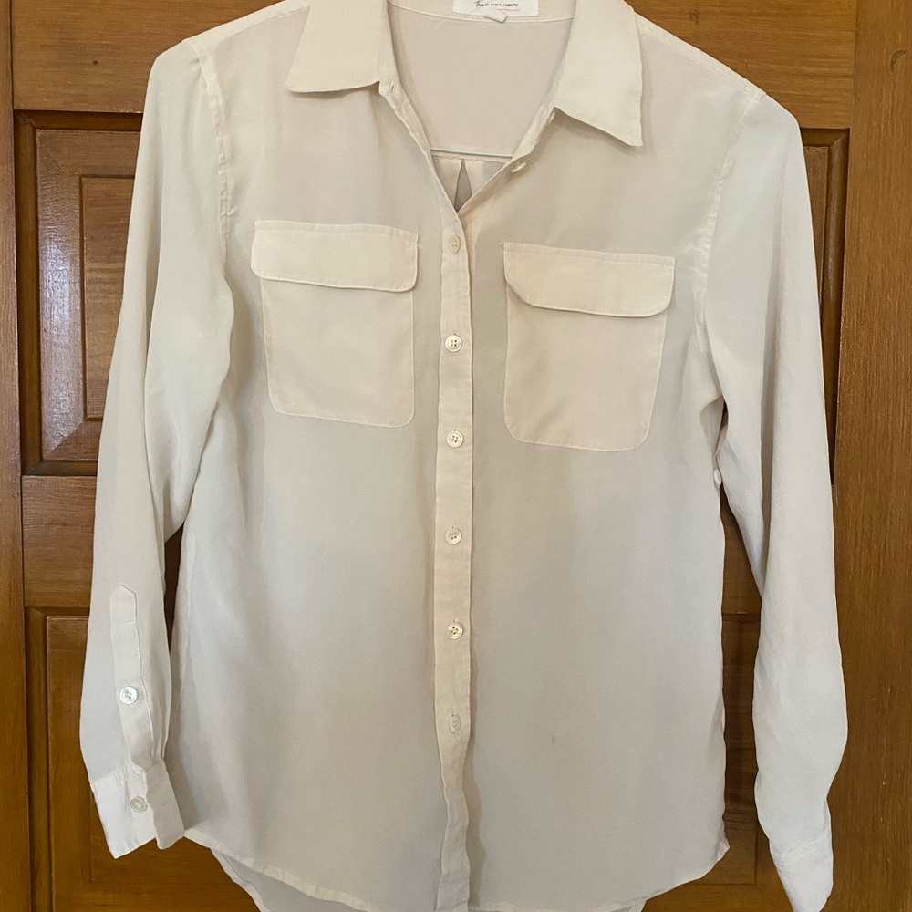 Vince Camuto Silk Light Cream Casual Button-Down Shirt